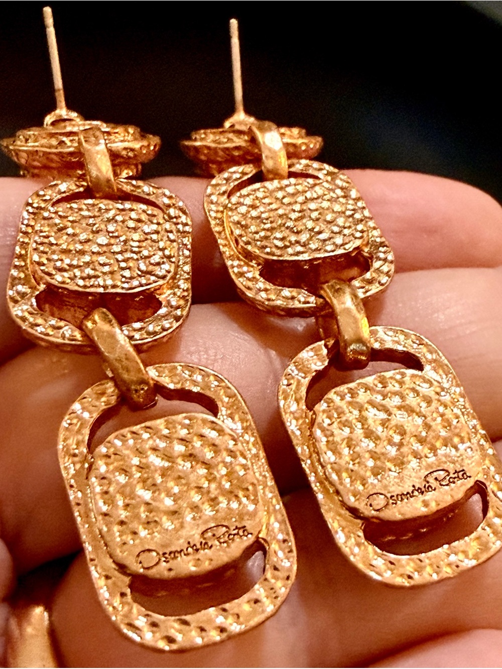 OSCAR DE LA RENTA Earrings🩵Gold Triple Drop Rectangle Bahamian Blue Crystal - Picture 4 of 11